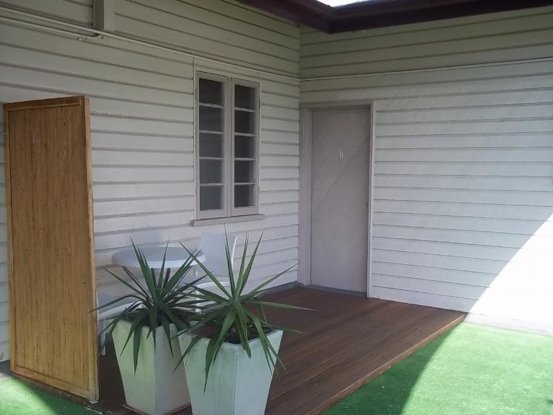 1/1-5 Ingham Road, Townsville City QLD 4810