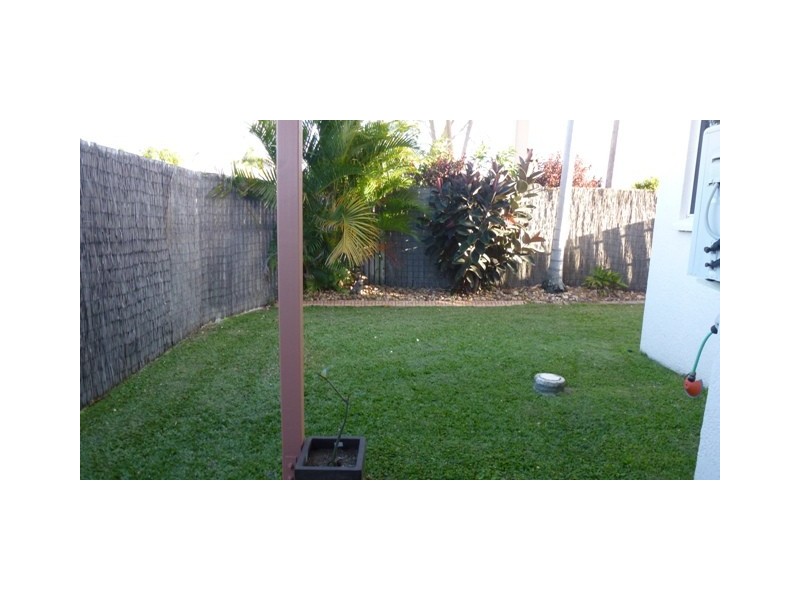 6/21-23 Tuffley, West End QLD 4810