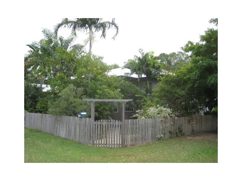 41 Albury Street, Pimlico QLD 4812