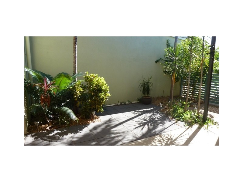 12/42 Perkins Street, South Townsville QLD 4810