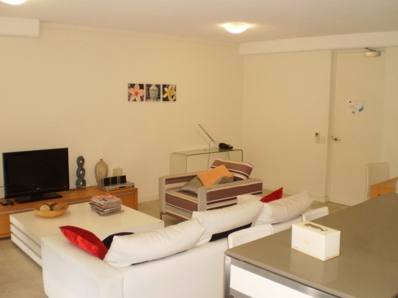 412/123 Sooning Street, Nelly Bay QLD 4819