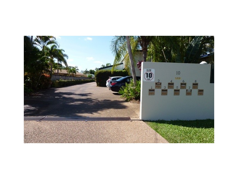 2/10 Sweet Street, Rosslea QLD 4812