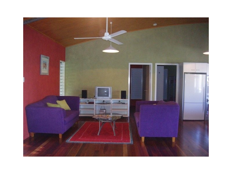 40 Armand Way, Arcadia, Magnetic Island QLD 4819