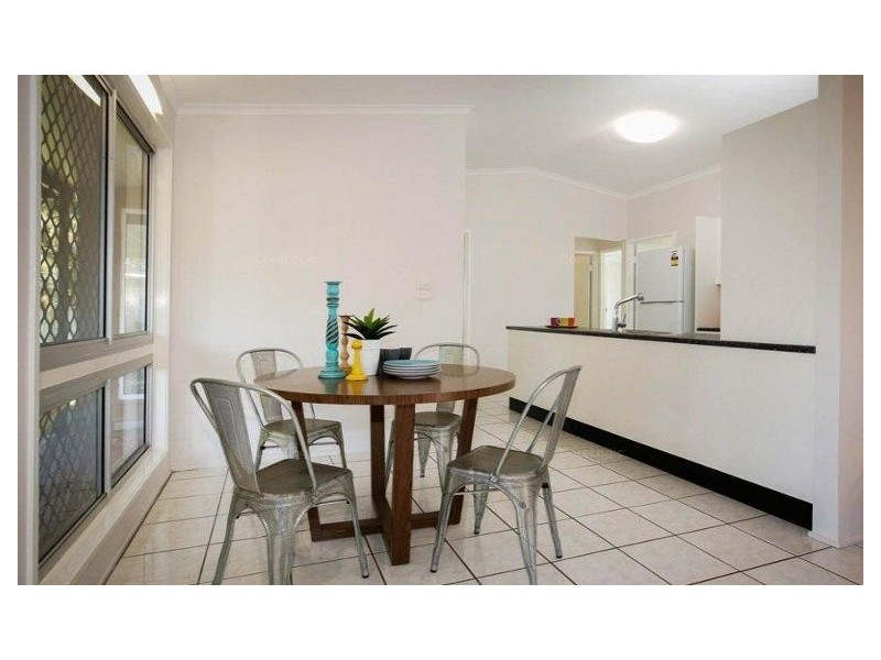 136 Albert Street, Cranbrook QLD 4814
