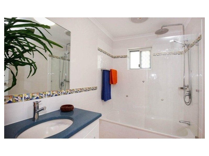 136 Albert Street, Cranbrook QLD 4814