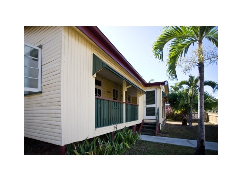 15 Plant Street, West End QLD 4810