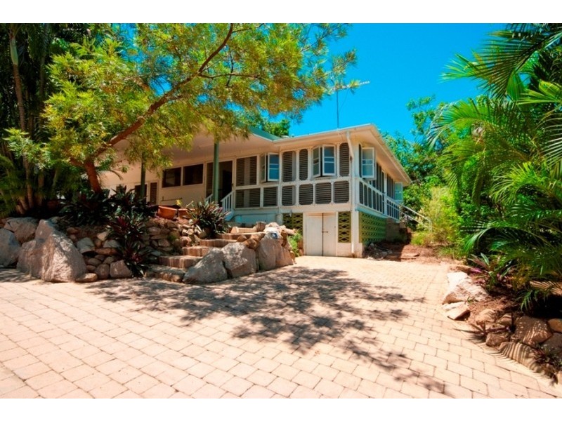 26 Olympus Crescent, Magnetic Island QLD 4819