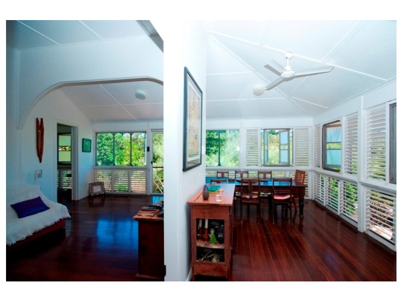 26 Olympus Crescent, Magnetic Island QLD 4819