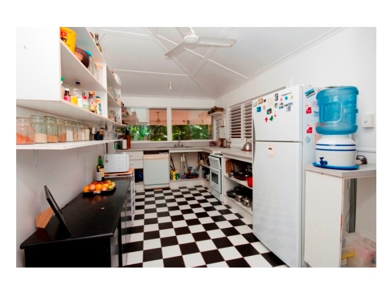 26 Olympus Crescent, Magnetic Island QLD 4819