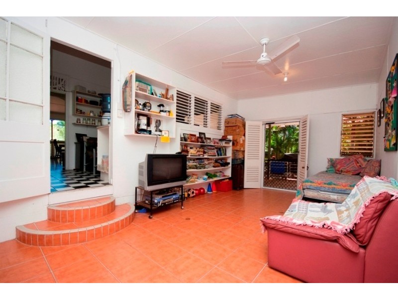 26 Olympus Crescent, Magnetic Island QLD 4819