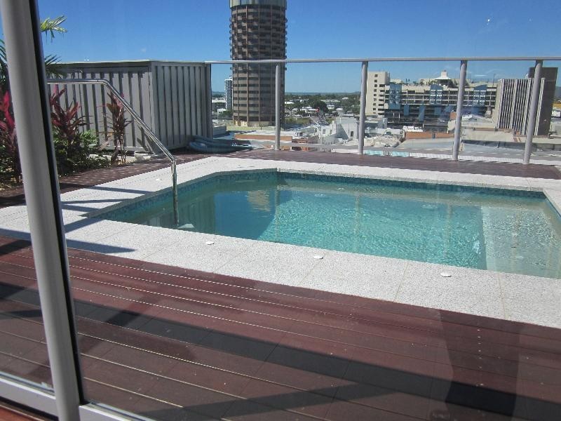 122 Walker Street, Townsville City QLD 4810