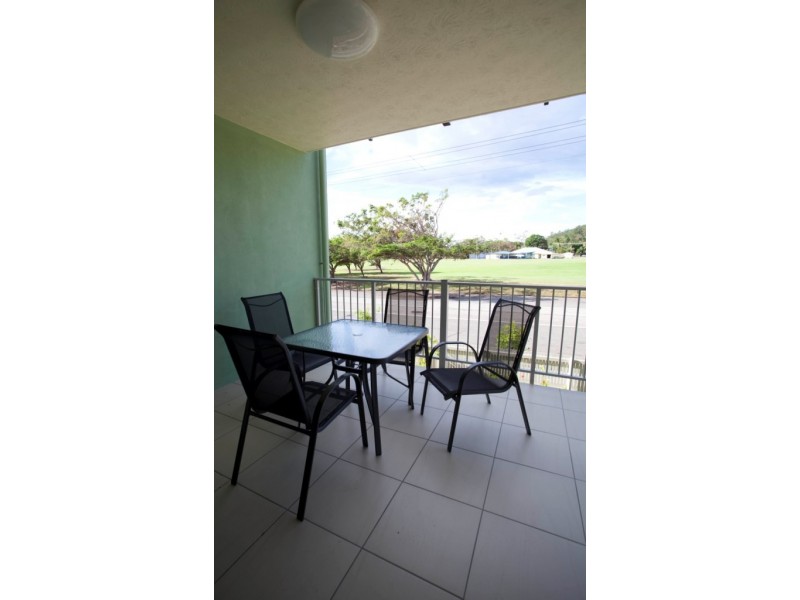 12 Crauford Street, West End QLD 4810