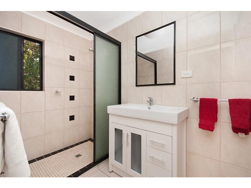 5 /28 Norris Street, Hermit Park QLD 4812