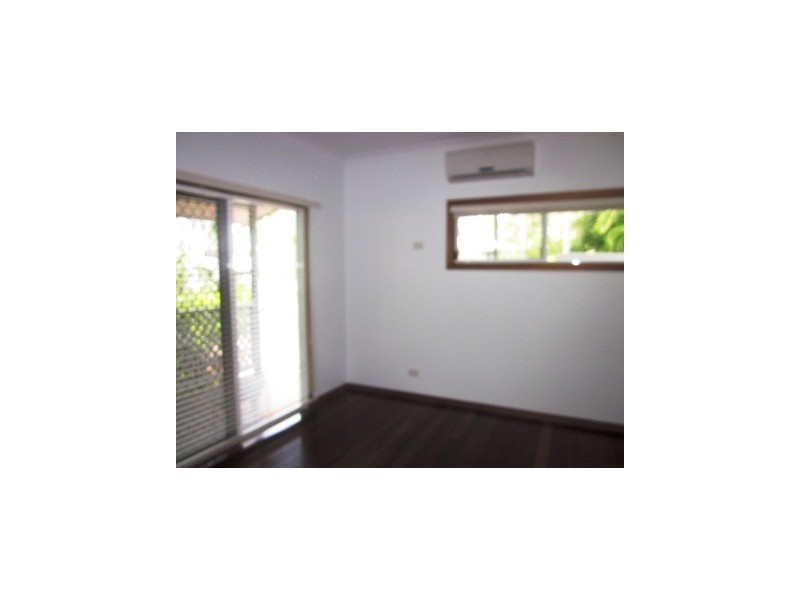 11 Elena Street, Magnetic Island QLD 4819