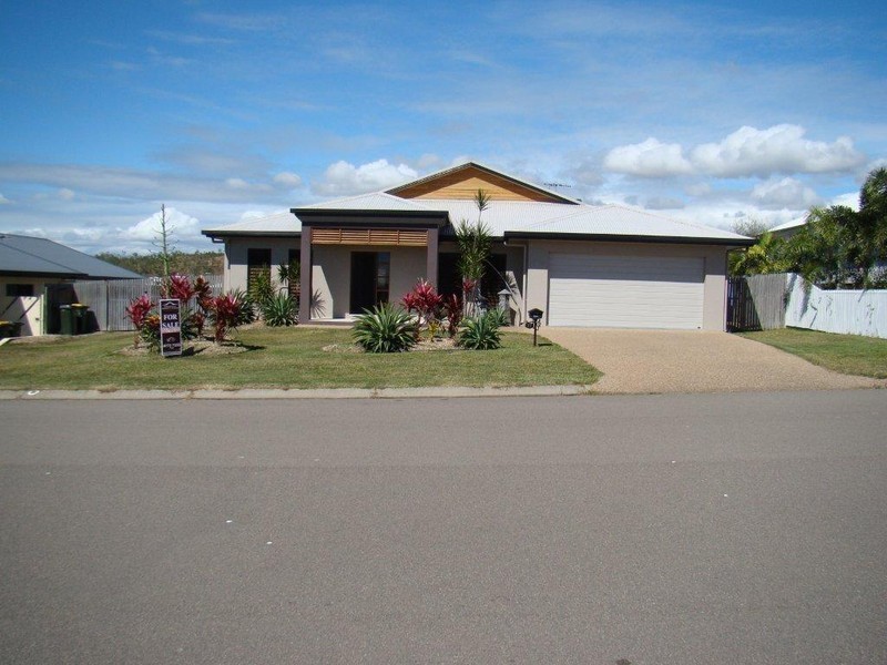 27 Goicoechea Drive, Bushland Beach QLD 4818