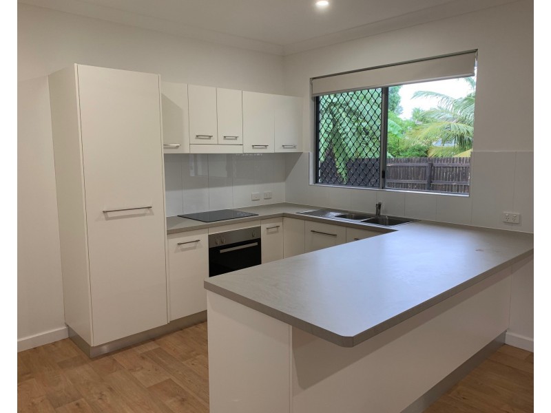 13 Inglis Smith Street, Rosslea QLD 4812