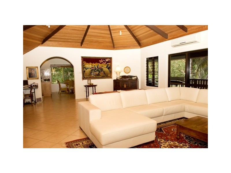 14 at 106 Mandalay Avenue, Magnetic Island QLD 4819