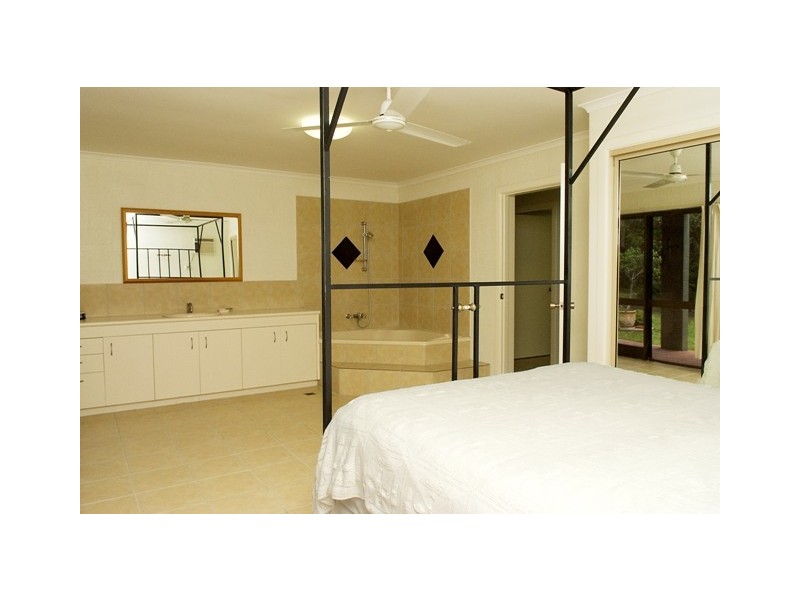 14 at 106 Mandalay Avenue, Magnetic Island QLD 4819