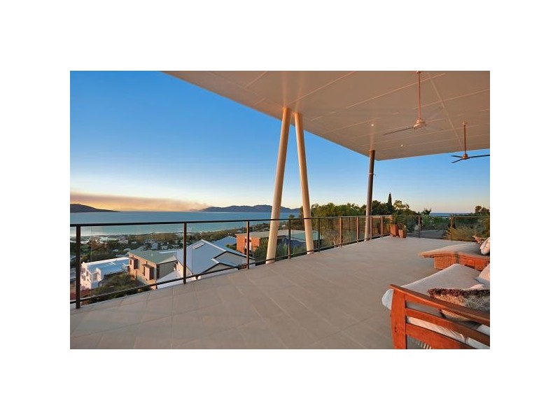 Castle Hill QLD 4810