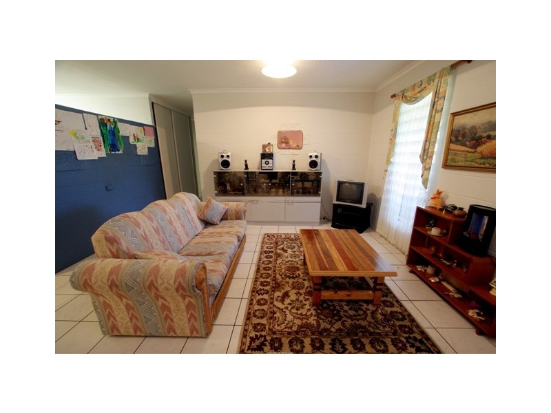 8 Tibarri Street, Kirwan QLD 4817