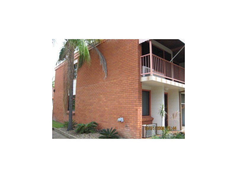 1/118 Cook Street, North Ward QLD 4810