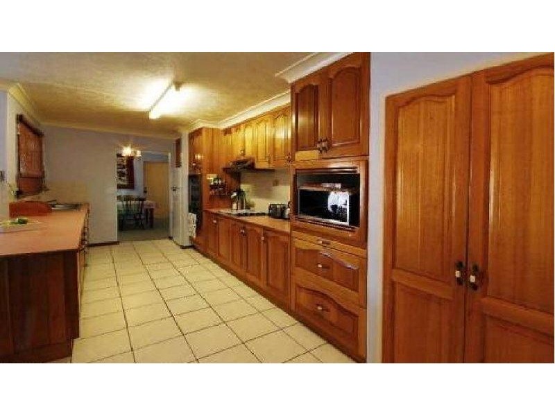 6 Childers Court, Kirwan QLD 4817