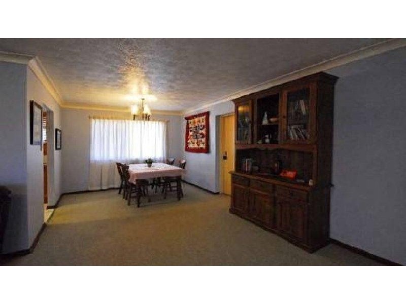 6 Childers Court, Kirwan QLD 4817