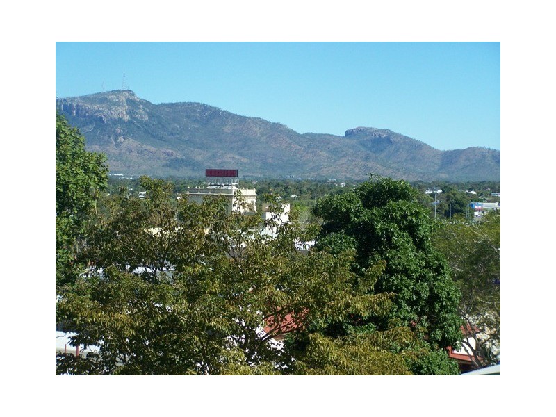 390a Walker Street, Townsville QLD 4810