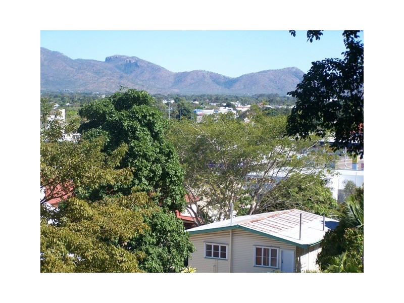 390a Walker Street, Townsville QLD 4810