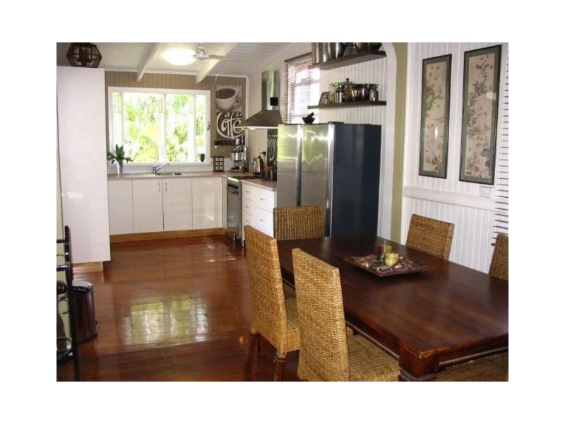 11 Morehead Street, South Townsville QLD 4810