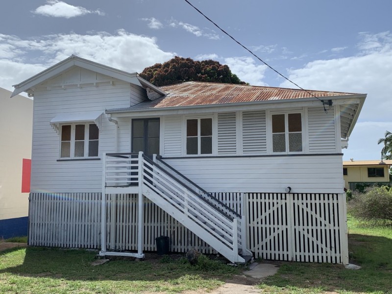 83 Bundock Street, Belgian Gardens QLD 4810