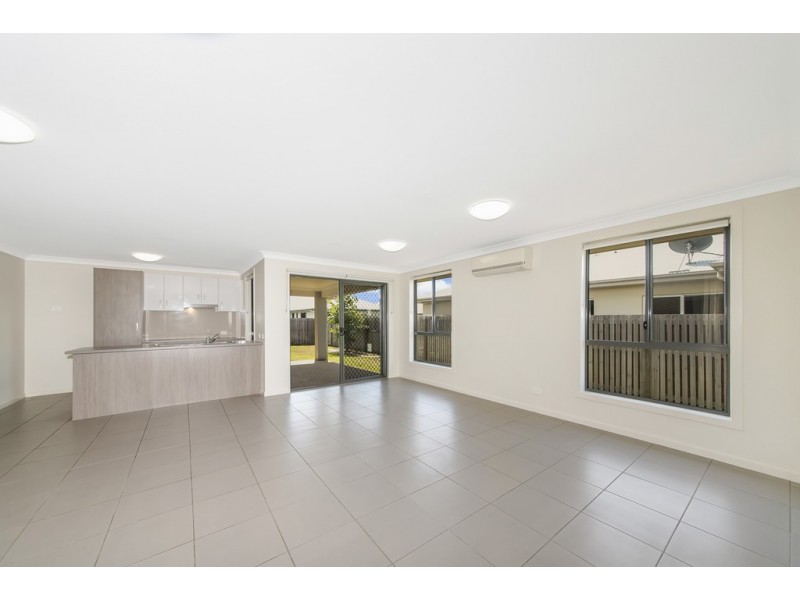 17 Ribaldo Circuit, Burdell QLD 4818