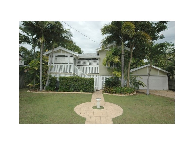 7  Hammond Street, Mysterton QLD 4812