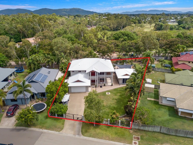 7 Riverbend Drive, Douglas QLD 4814