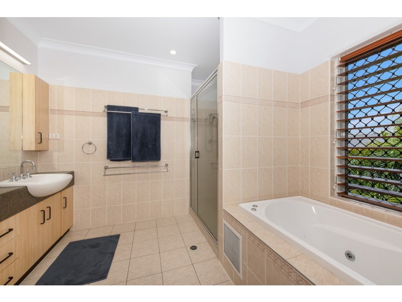 7 Riverbend Drive, Douglas QLD 4814