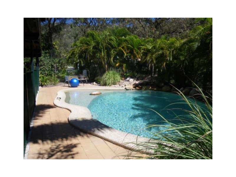 13 Nerita Crescent, Magnetic Island QLD 4819