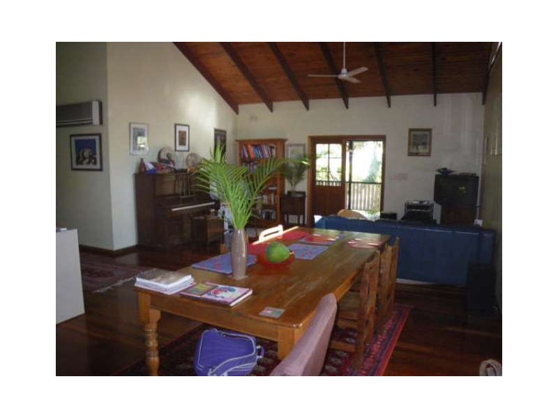 13 Nerita Crescent, Magnetic Island QLD 4819