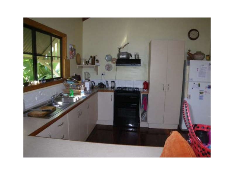 13 Nerita Crescent, Magnetic Island QLD 4819