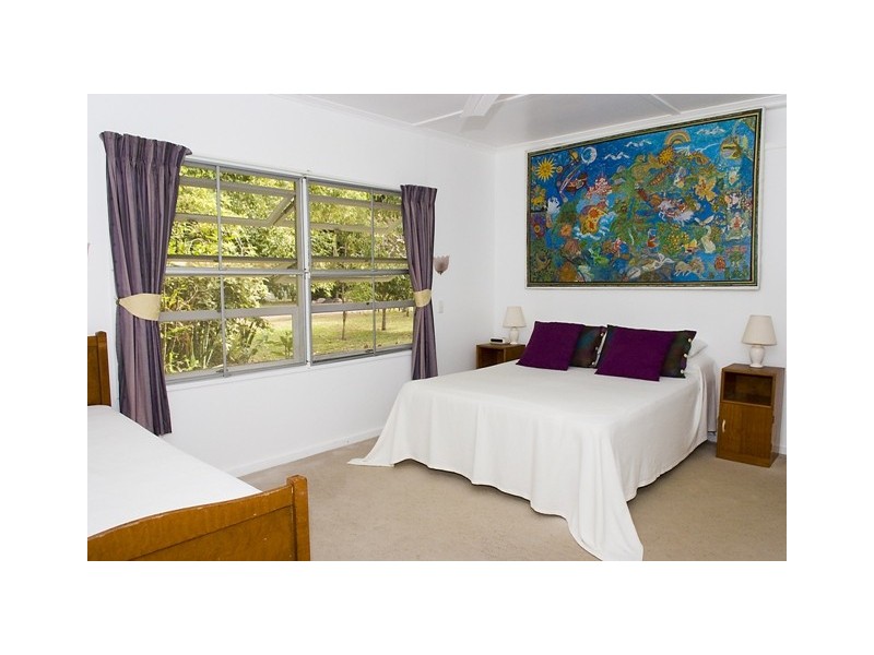 35 Endeavour Rd Arcadia, Island QLD 4819 the real estate