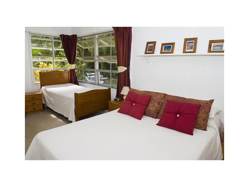 35 Endeavour Rd Arcadia, Island QLD 4819 the real estate