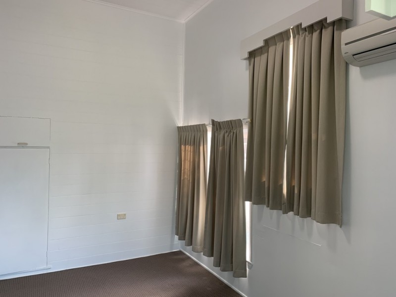 302 Stanley Street, North Ward QLD 4810