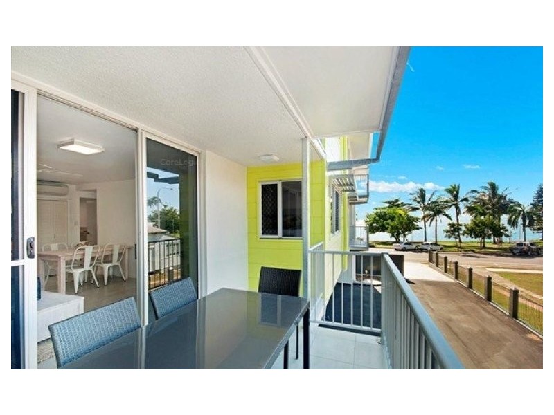 9/102 The Strand, North Ward QLD 4810