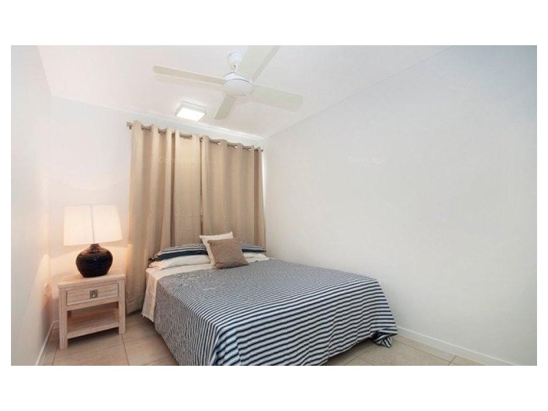 9/102 The Strand, North Ward QLD 4810