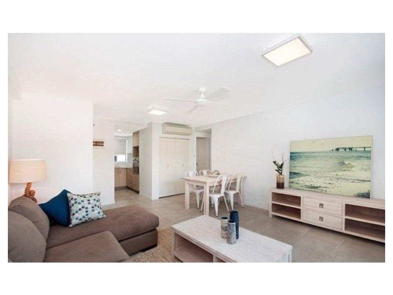 9/102 The Strand, North Ward QLD 4810