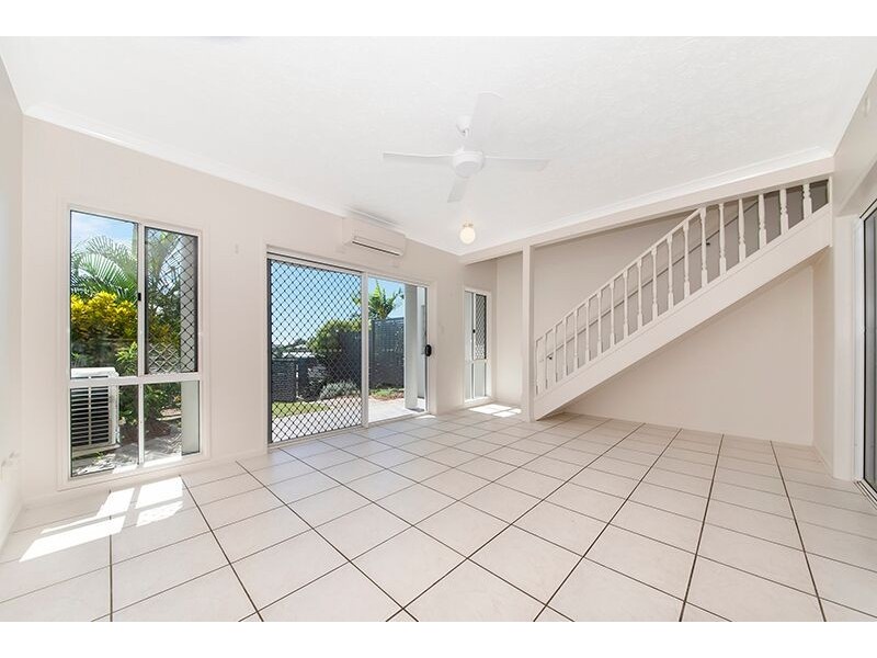 2/316 Stanley Street, North Ward QLD 4810