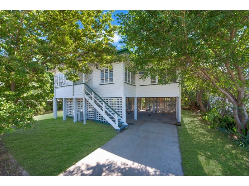 54 Landsborough Street, North Ward QLD 4810