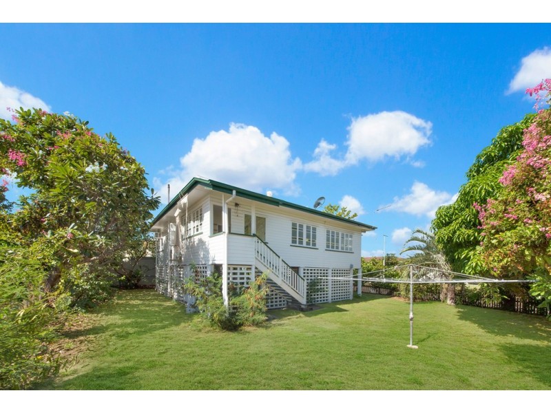 54 Landsborough Street, North Ward QLD 4810