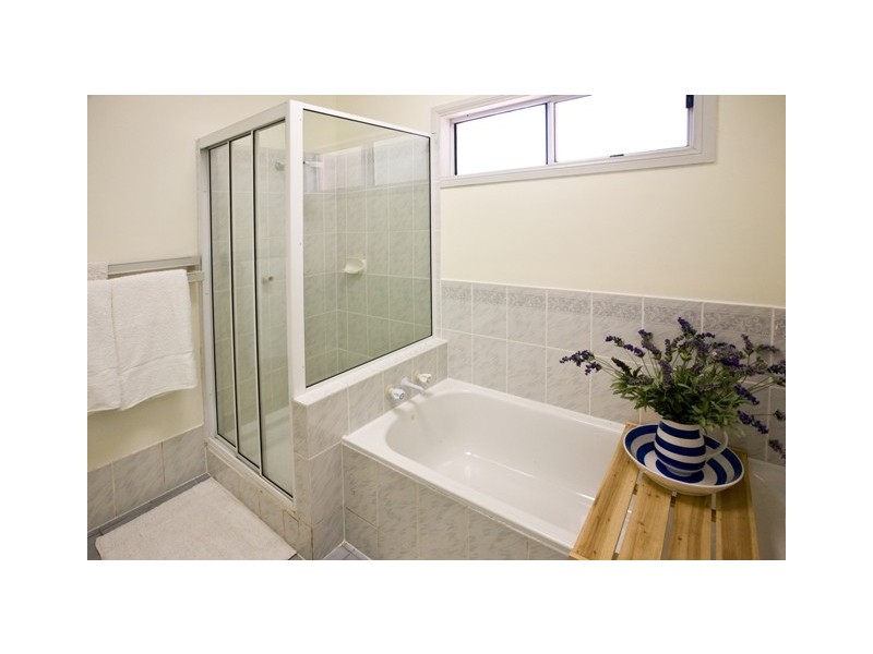 29 Redwood Av, Kirwan QLD 4817