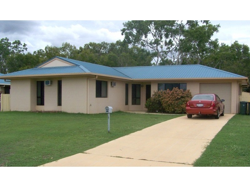 16 Kinnardy Street, Burdell QLD 4818