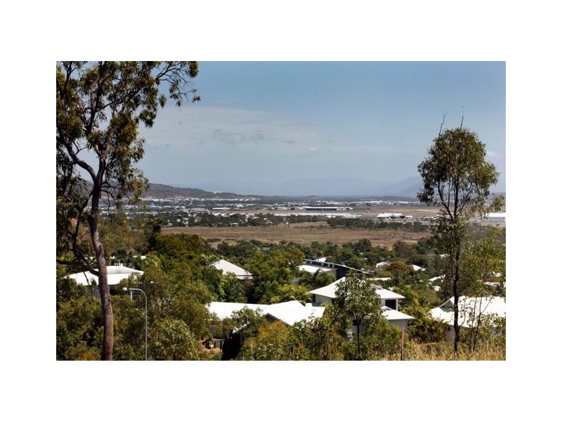 70 Yarrawonga Drive, Castle Hill QLD 4810